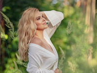 Яна Клочкова рассекретила роман с известным автогонщиком