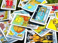 Любовный прогноз на картах таро на 22.09, 23.09 и 24.09