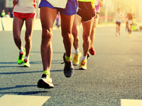 «Марафон для всех»: в Киеве приглашают пробежать за марафонца жизни