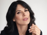 Маша Ефросинина удивила поклонников снимком топлес