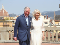 Замок по соседству с принцем Чарльзом выставили на продажу — фото