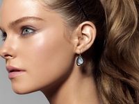 Блестящая идея: как наносить хайлайтер на лицо?