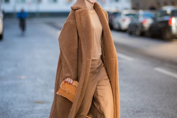 Модные шубы из искусственного меха 2021 / Pinterest