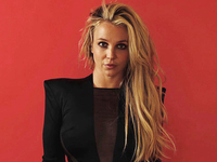 «Боюсь совершить ошибку»: Бритни Спирс откровенно рассказала о жизни после многолетней опеки