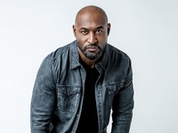 Известный актер сбил насмерть человека: подробности