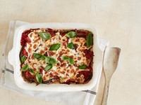 Баклажаны с пармезаном и моцареллой