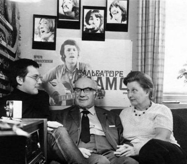 Игорь Ильинский с женой и сыном