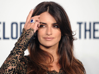 В юности и сейчас: В Сети обсуждают, делала ли пластику Пенелопа Круз