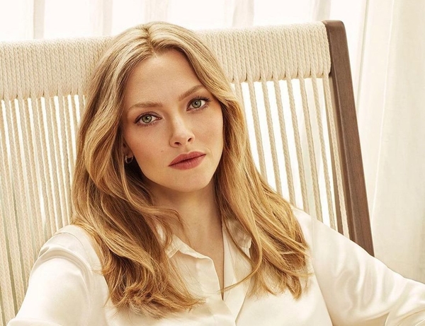 Аманда Сейфрид рассказала о борьбе с коронавирусом