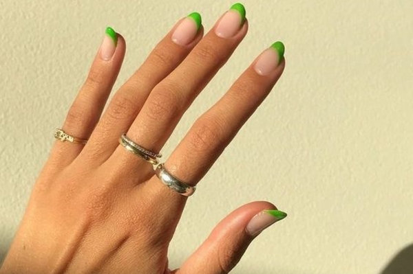 Модный цветной френч 2021 / Pinterest