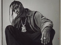 На концерте бойфренда Кайли Дженнер погибли восемь человек