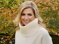 Образ, который войдет в историю: королева Максима в «полуголом» платье