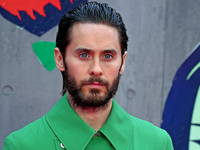 Глаз не оторвать: Джаред Лето в прозрачной рубашке