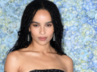 Самая модная юбка сезона, которую Зои Кравиц носит в Нью-Йорке