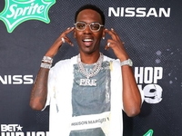 Известного рэпера застрелили в магазине: подробности