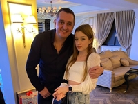 Дядя Жора показал, как выглядит его средняя дочь: фото