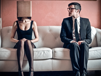 Как стать увереннее в себе: 3 техники для стеснительных