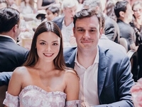 Звезда «Гарри Поттера» беременна близнецами от сына Хью Хефнера