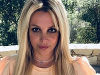 Бритни Спирс снимется в сериале про религиозный культ