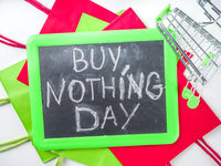 День без покупок: почему стоит пропустить распродажи в «Черную пятницу»