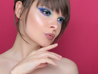 А снег идет: что изменить в макияже на зиму?