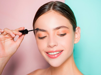 ТОП-4 лучших и безотказно работающих средства для роста ресниц