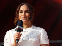 Как у Дедженерес: Меган Маркл хочет создать собственное ток-шоу — СМИ