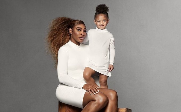 Серена Уильямс показала, как выглядит ее дочь: фото